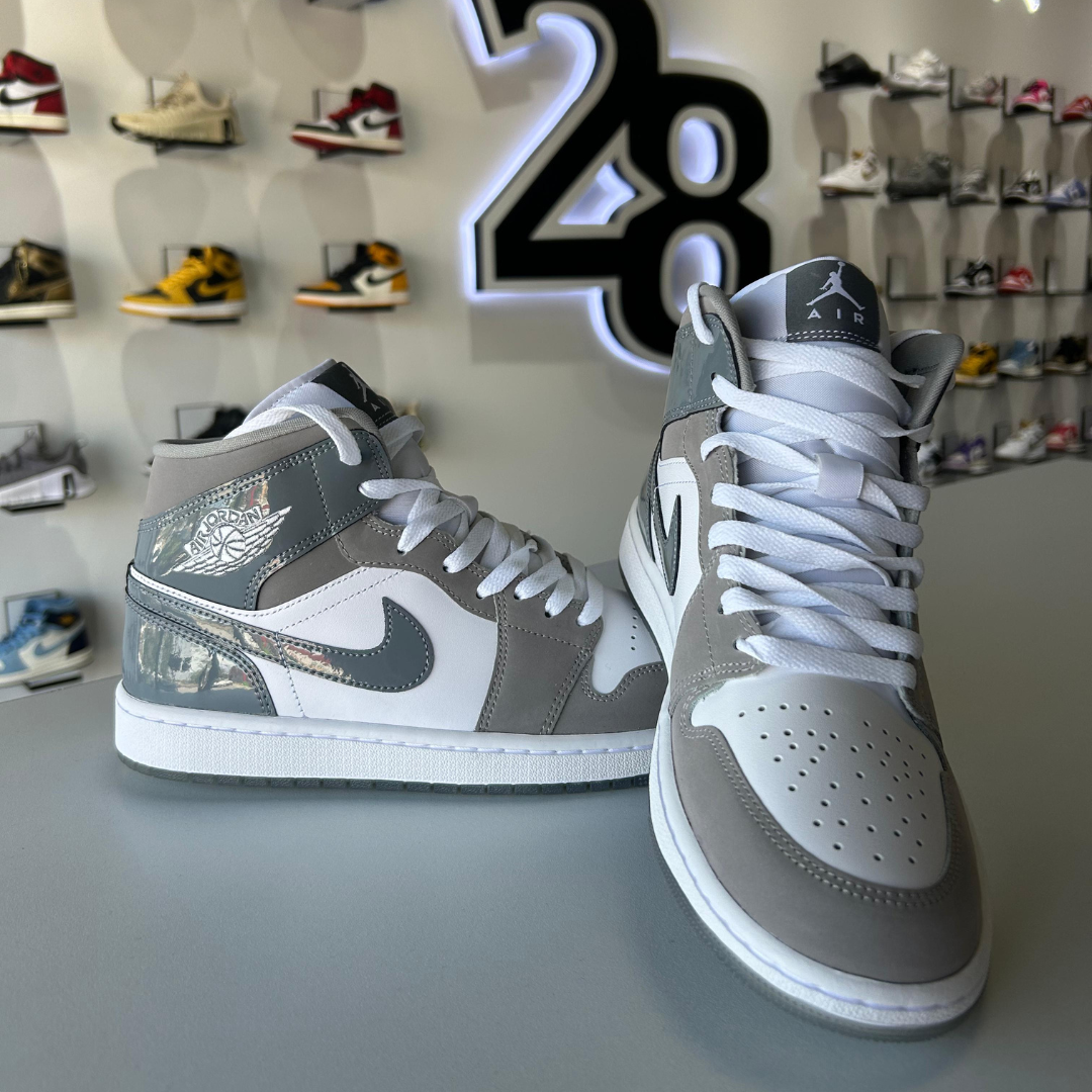 AIR JORDAN 1 MID SE "COOL GREY"