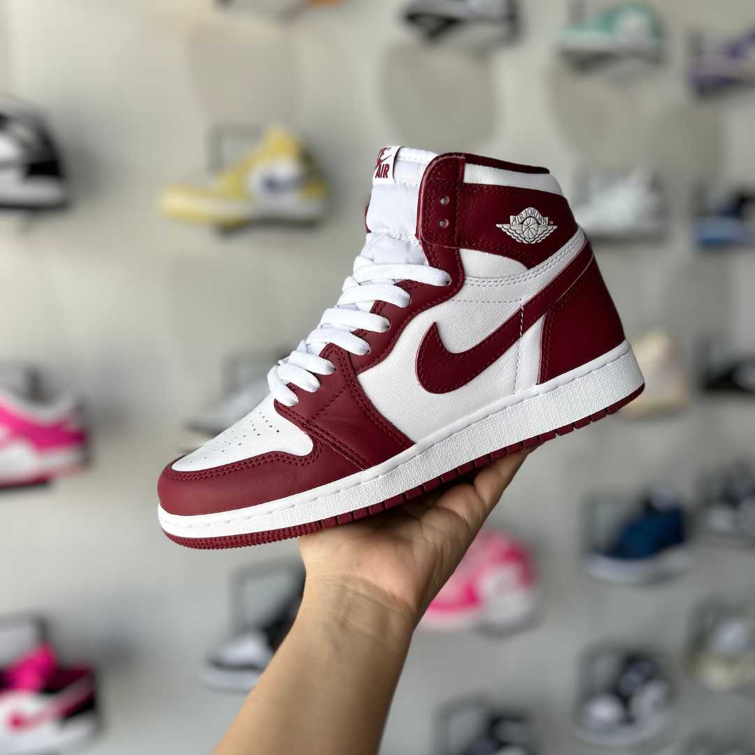 tenis Air Jordan 1 Retro High OG "Team Red"