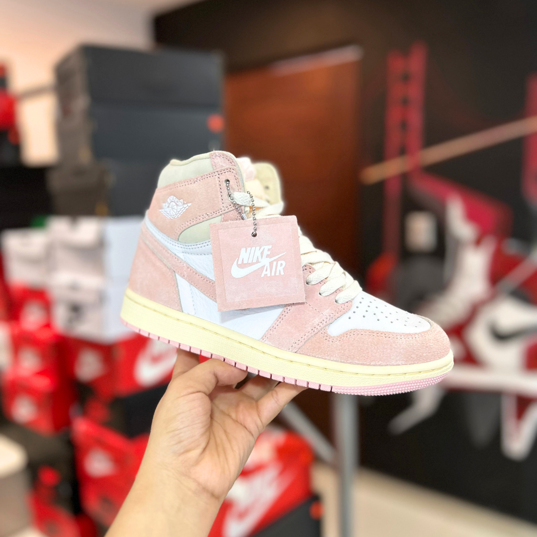 AIR JORDAN 1 RETRO HIGH OG WASHED PINK