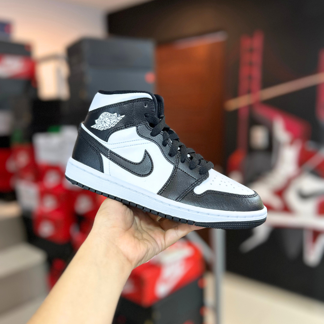 AIR JORDAN 1 MID PANDA